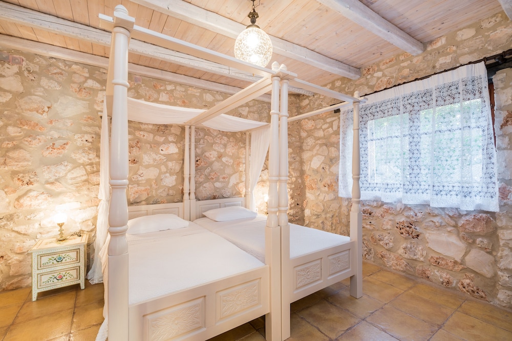 Orfos Villas