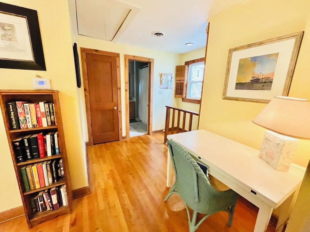 OAK Avenue 49
