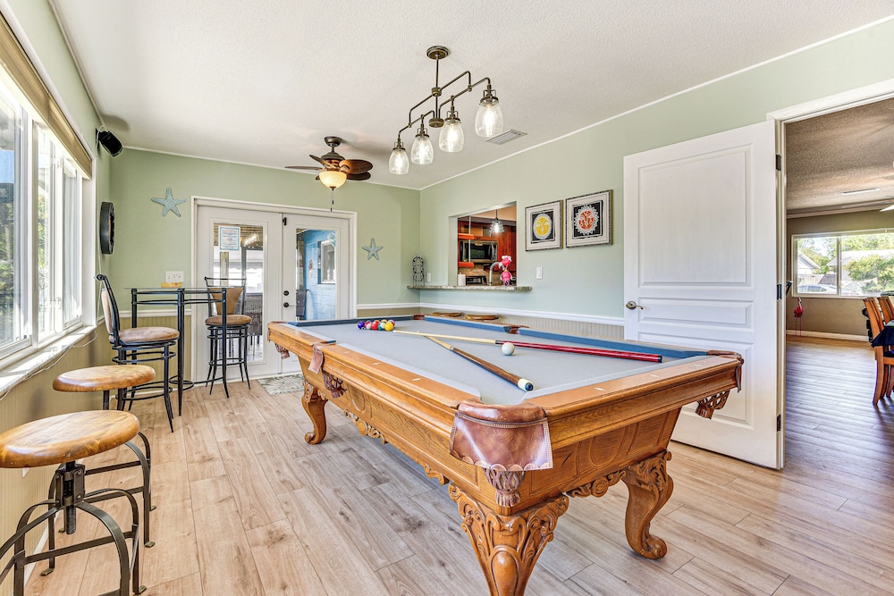 9 Mi to Coquina Beach: Home w/ Pool & BBQ