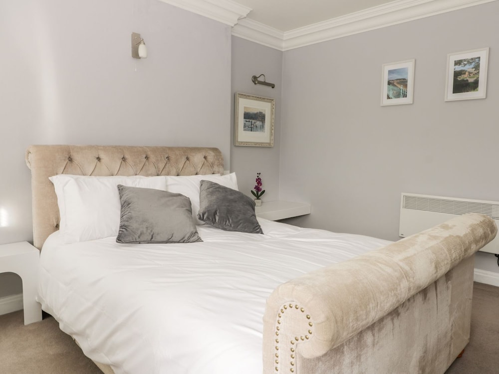 7a Belvoir Terrace
