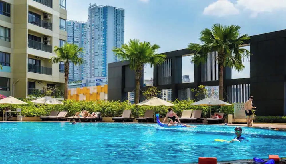 Masteri Luxury City Apartment