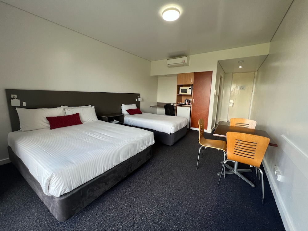 Country Roads Motor Inn Dysart