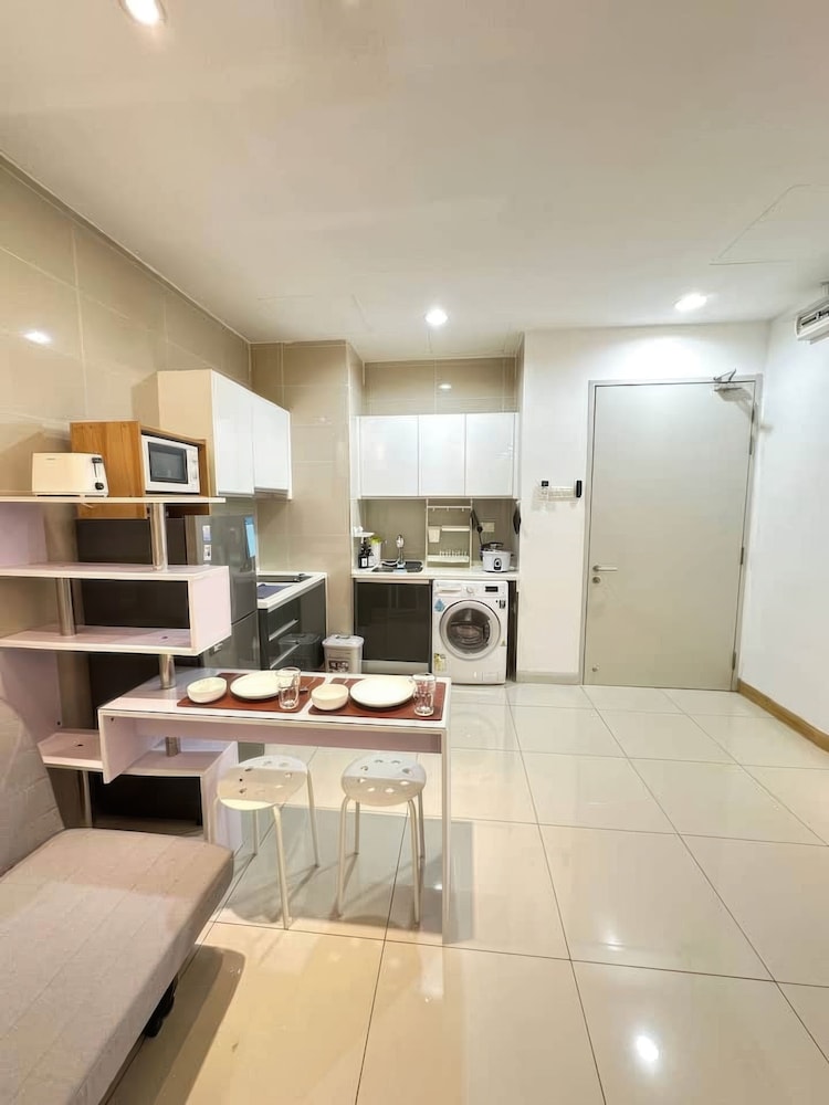 KL Staycation Gateway Residences