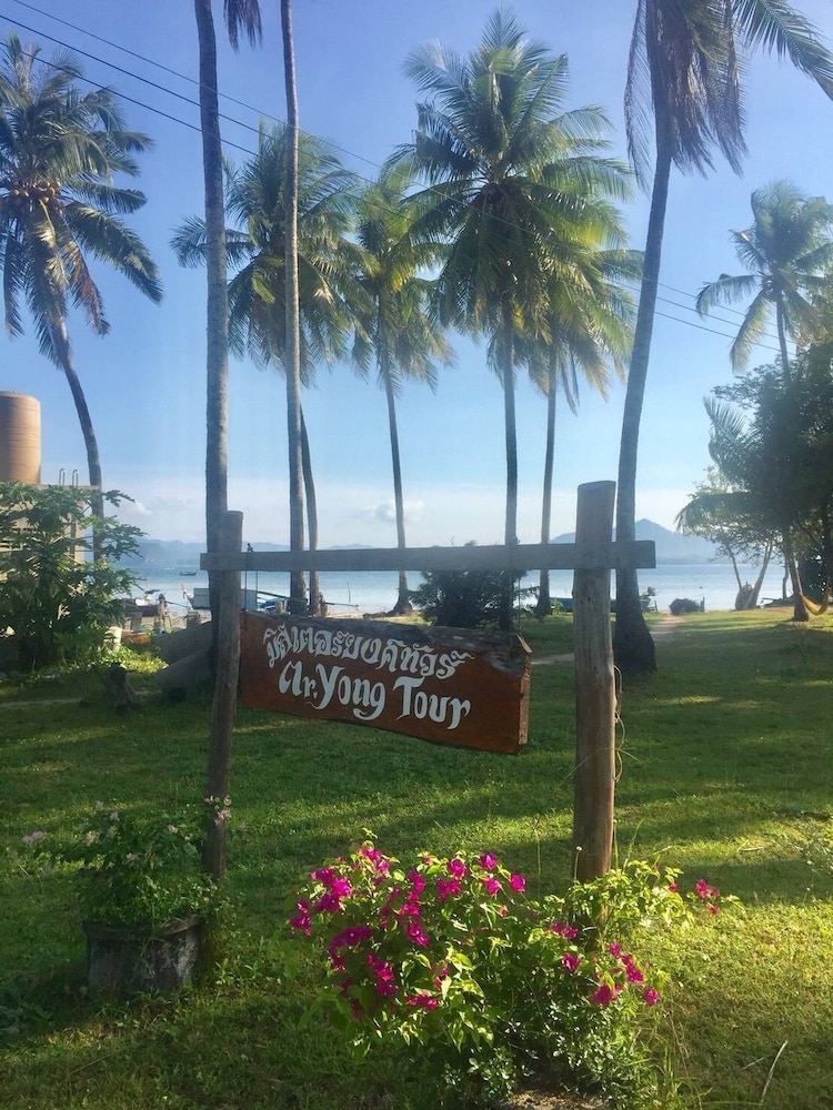 Mr.Yong Tour & Homestay