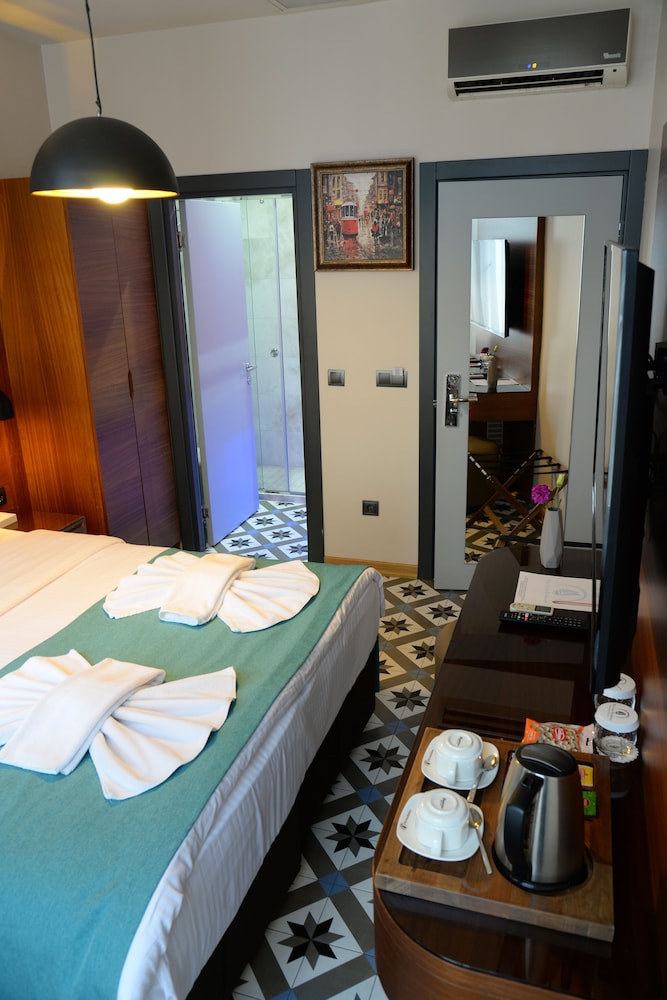 Pera Luna Residence - Özel Sınıf - Image 42