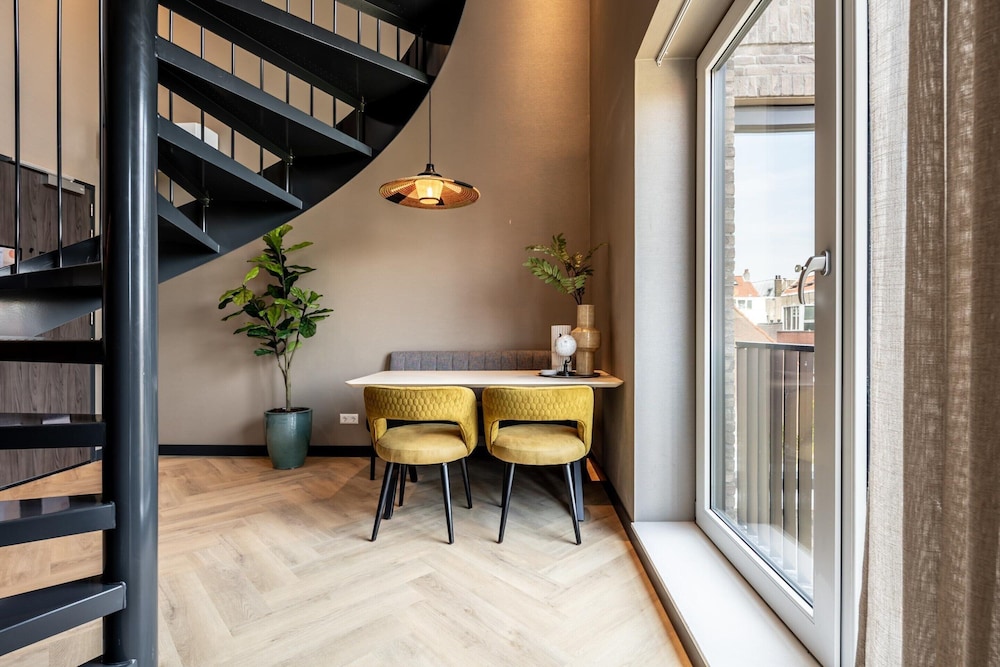 Playful and Luxurious Apartment in Heart of Delft
