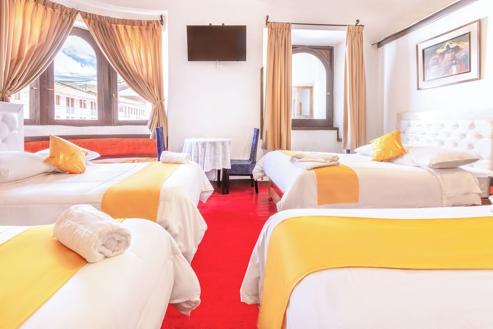 Hotel Campanario