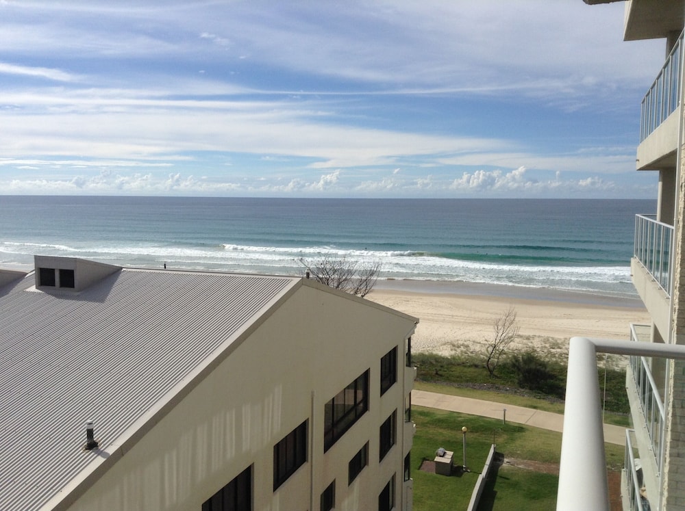 Pacific Surf