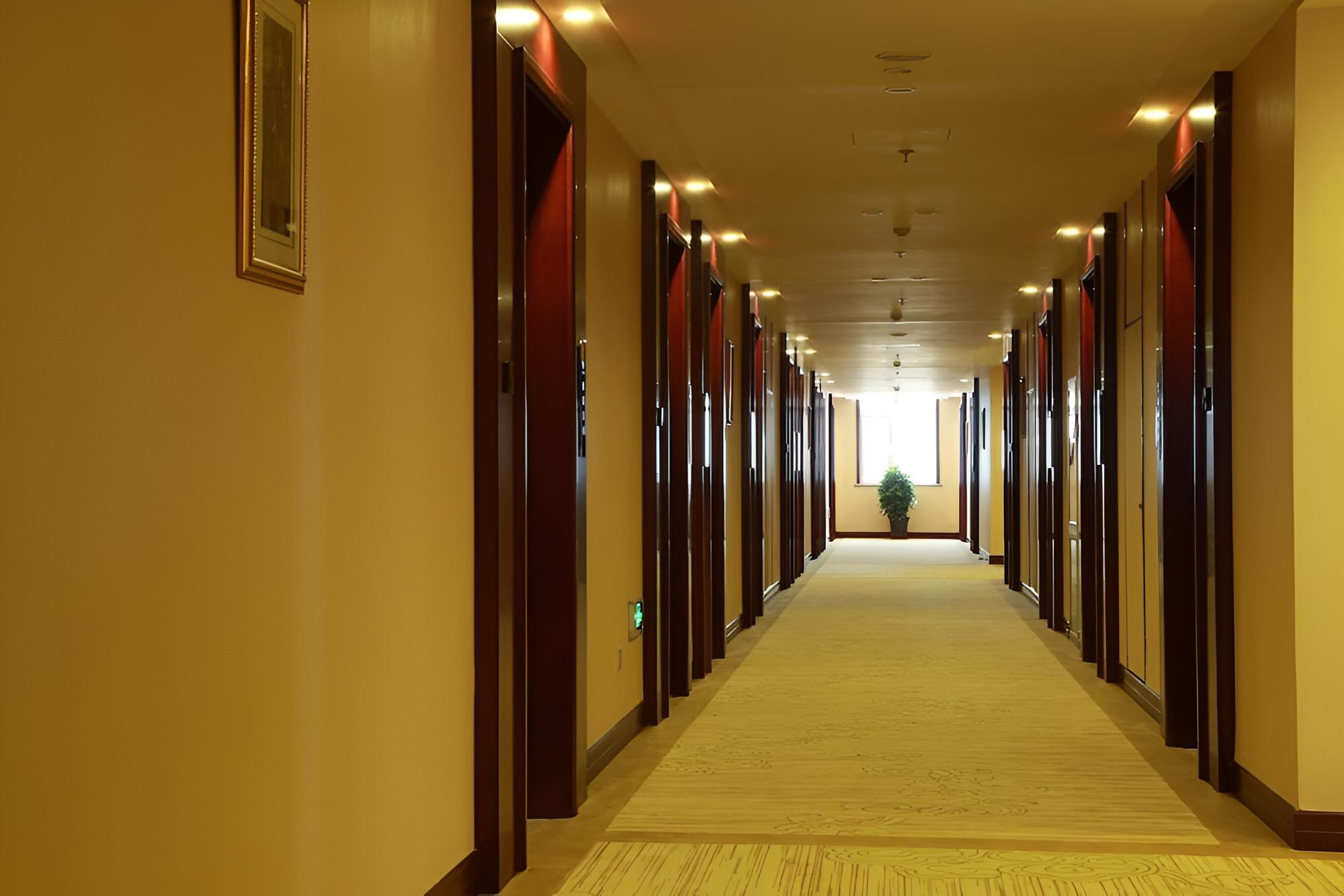 Tianjin Huihao Business Hotel