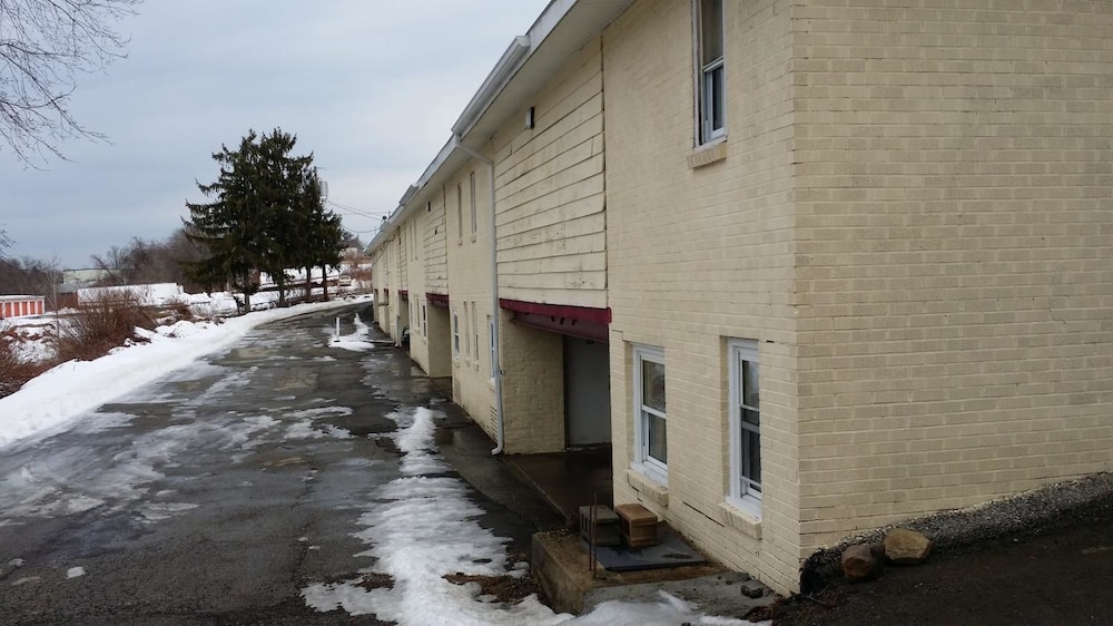 Huntingdon Inn