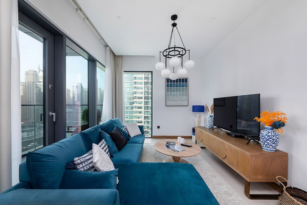Apartment with beautiful view on Marina