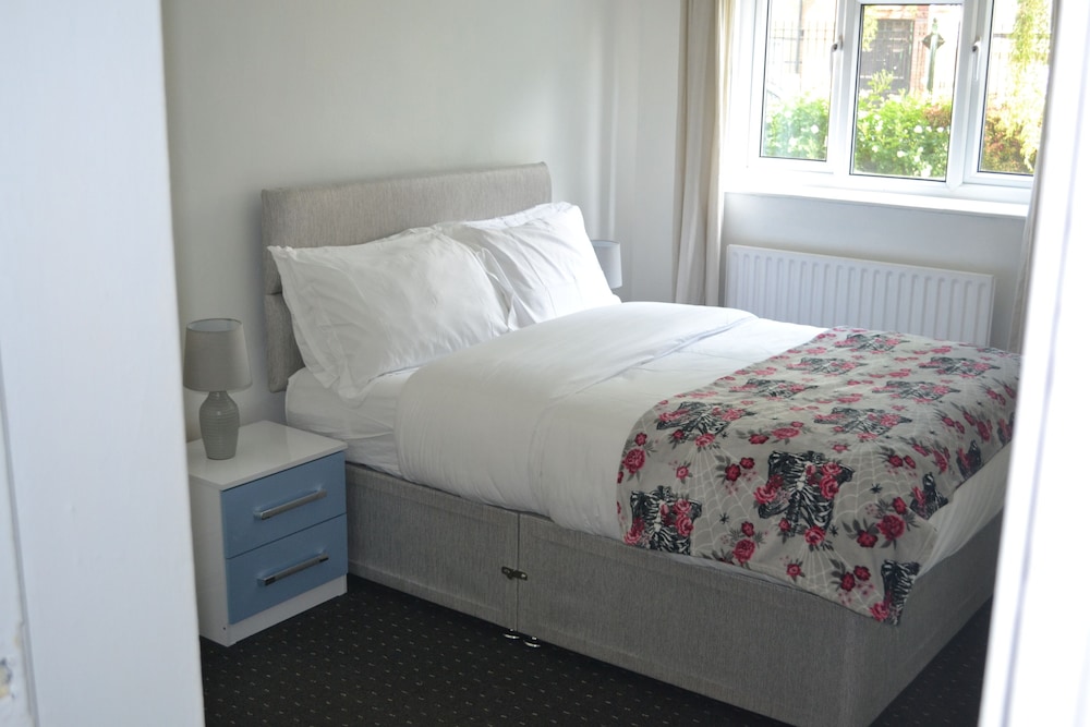The Lambeth Apartment