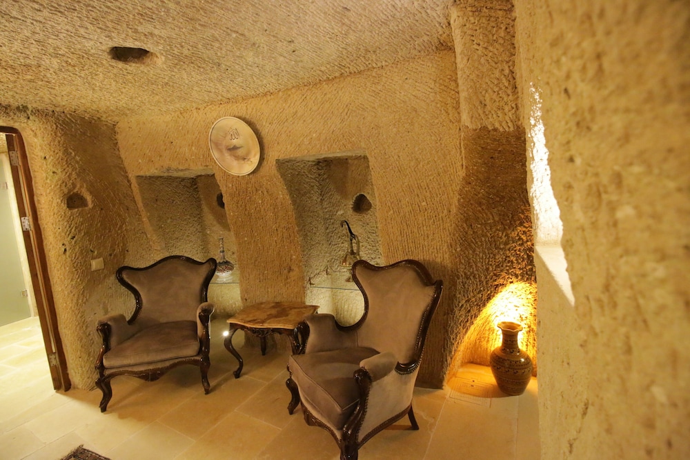 Georgios Cave Cappadocia
