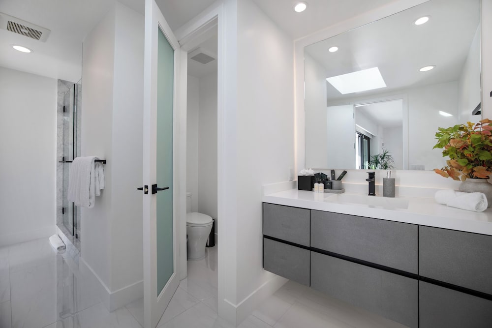 Morning View Malibu - Malibu Masterpiece in the Making w/ Views & Beach Access