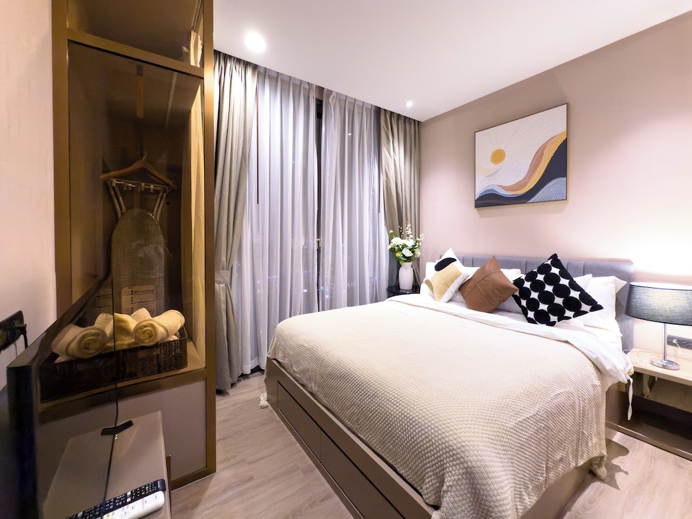 Luxury 2 Bed Room Sea View With Large Bath Tub In Balcony