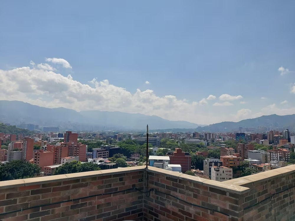 Penthouse Rooftop Gem in the Laureles