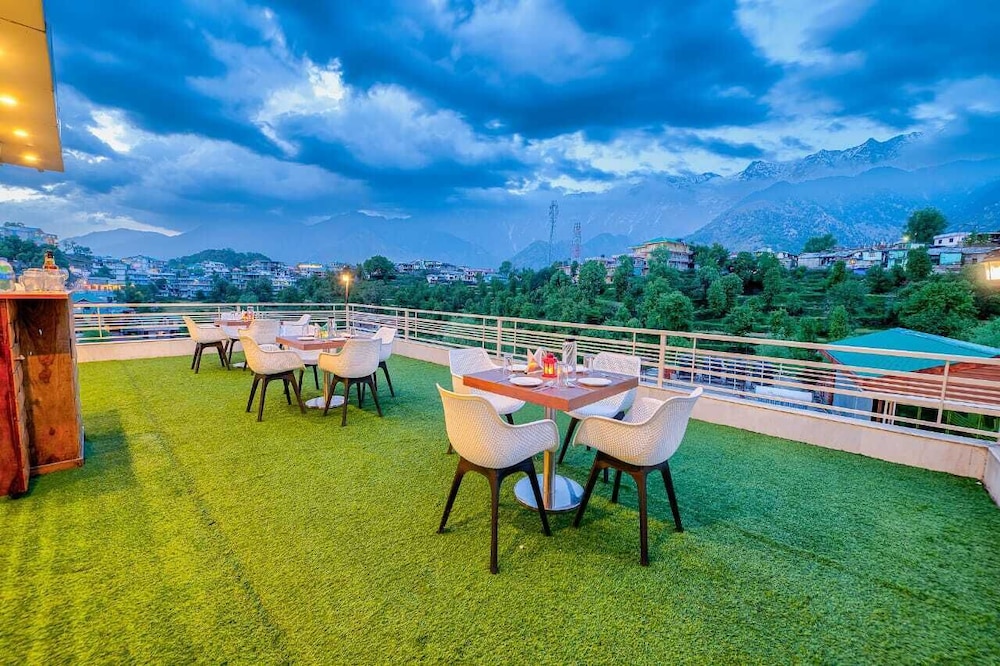 Kamal Residency By Memory Stays