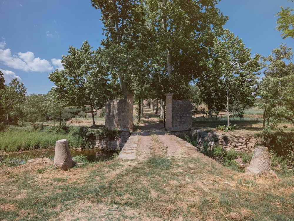 Mansion in Castellnou Near Pedraforca Mountains