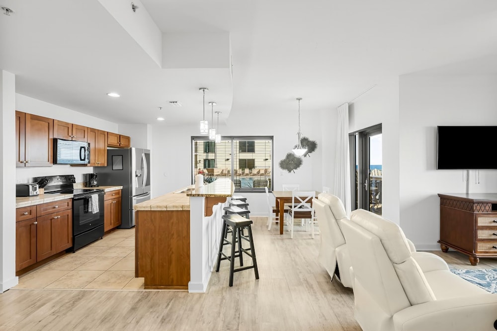 Origin at Seahaven by Panhandle Getaways