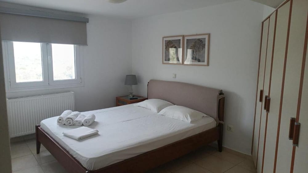 Melina Dream House Retreat at Akoumia