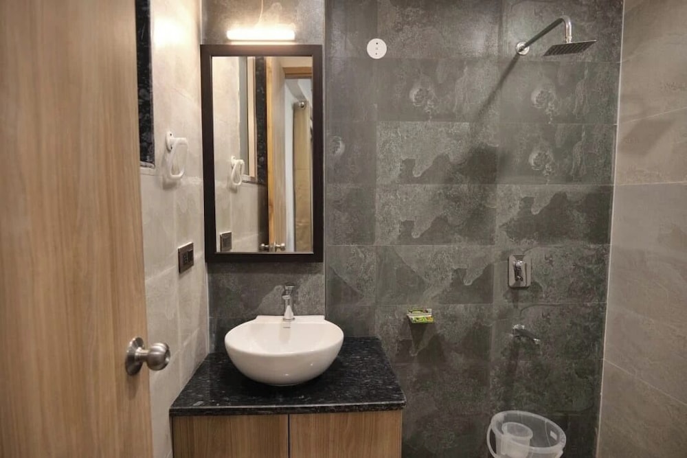 Hotel Sparrow