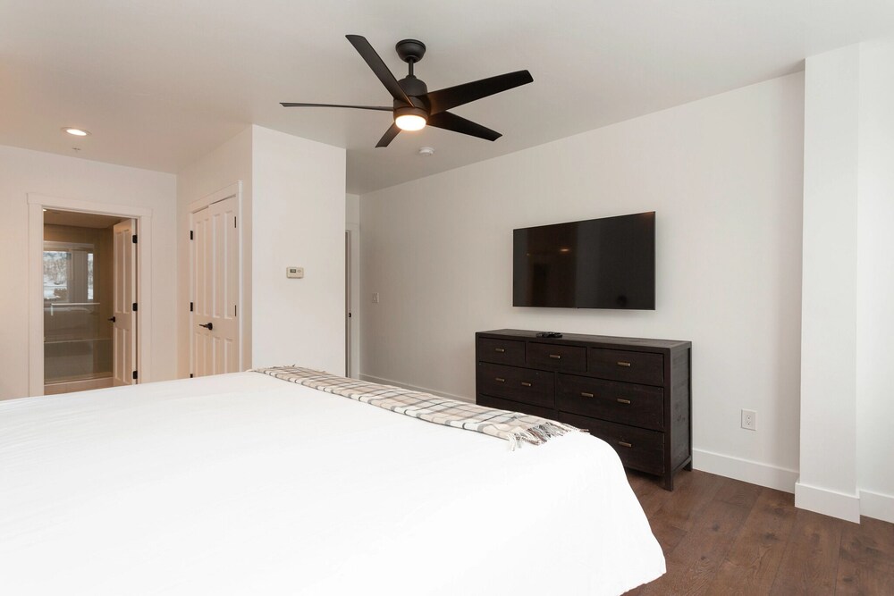 Trail's End Lodge at Deer Valley Resort - One Bedroom Residence with Spa #105jan 1 Condo