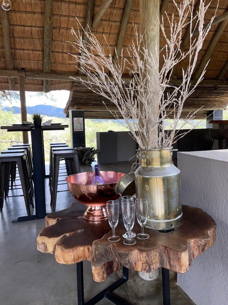 Syeta Bush Lodge