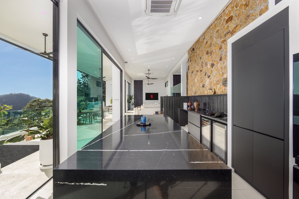 SOMA 4 Bedrooms SEAVIEW Pool Villa