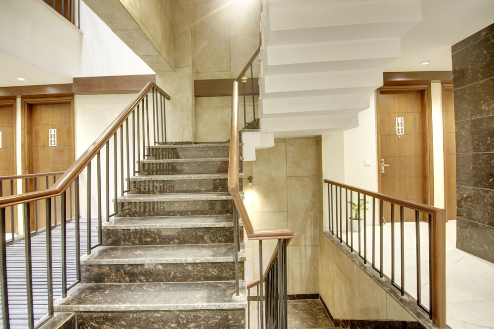 FlxHo Quad - Luxury Studio Apart Hotel