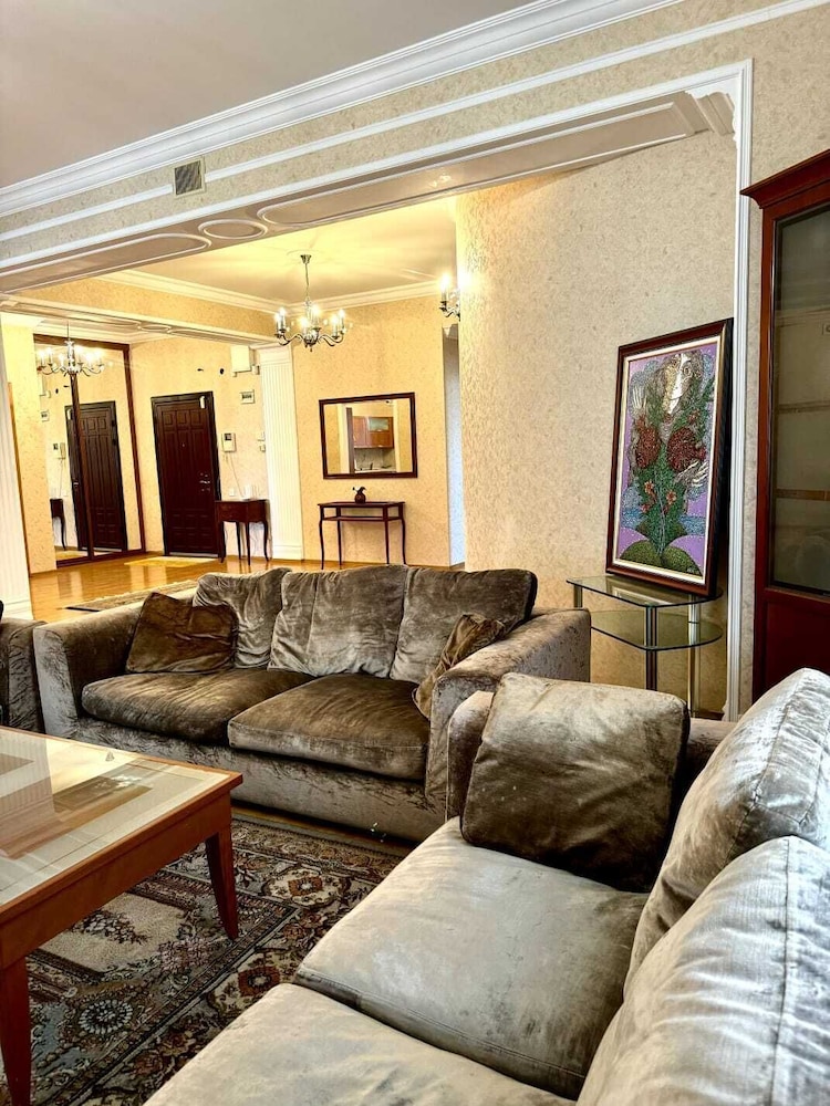 Layla Apartment