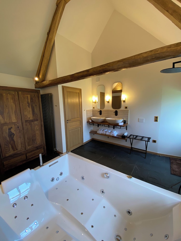 Domaine de Prestal view 4