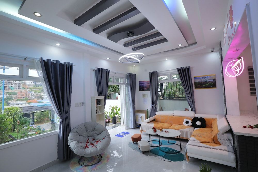 7 bedroom villa Flamingo Danang
