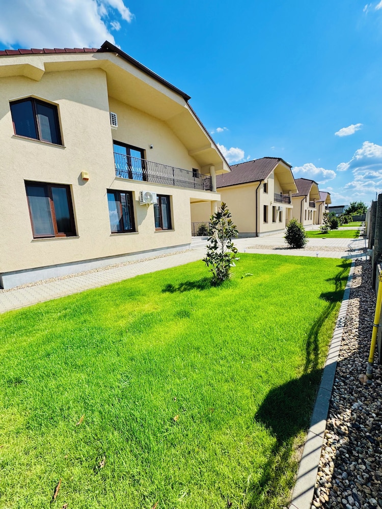 Roua Residence