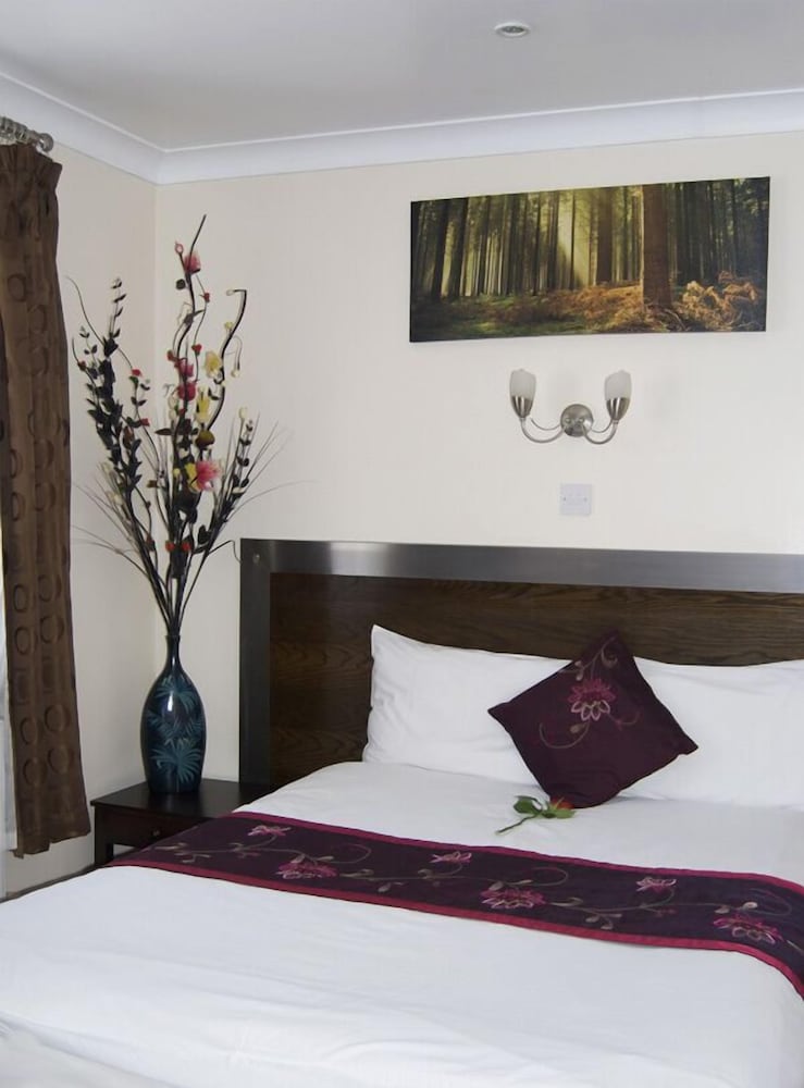 Warrington Vacations - Villaggio Hotel  Restaurant - Property Image 12