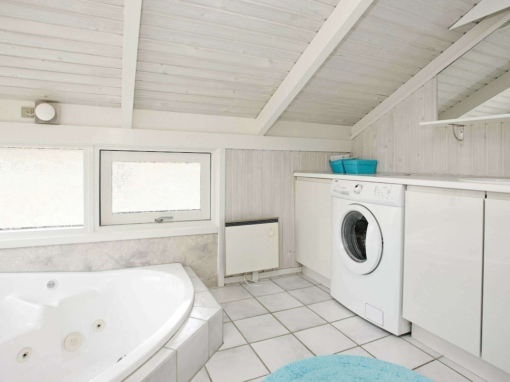 5 Person Holiday Home in Hals