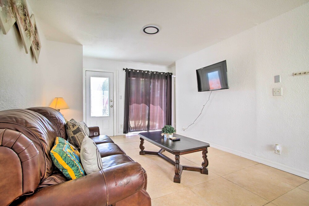 Waterfront Lauderhill Villa - Remote Escape! - Property Image 17