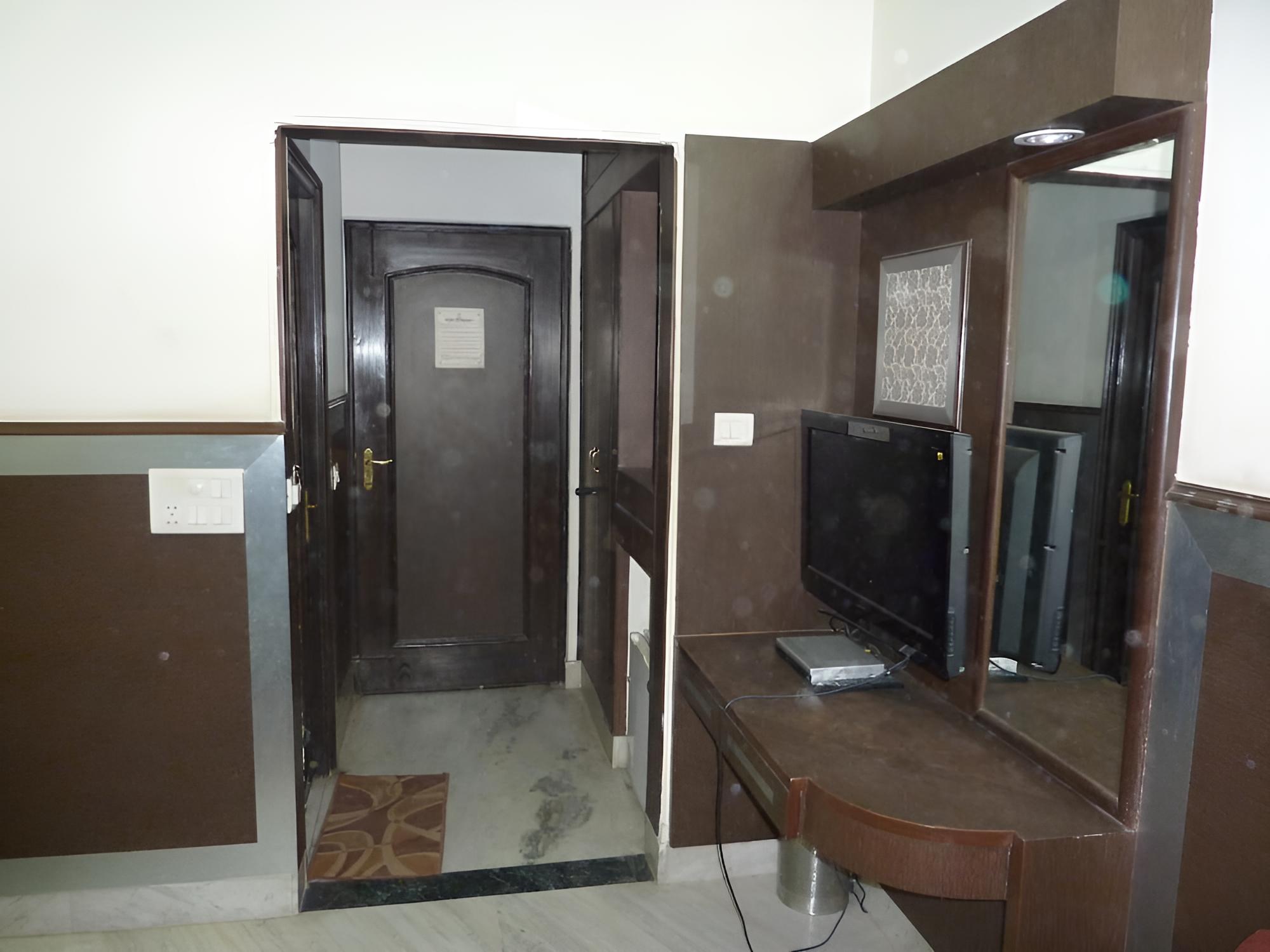 Rama Residency