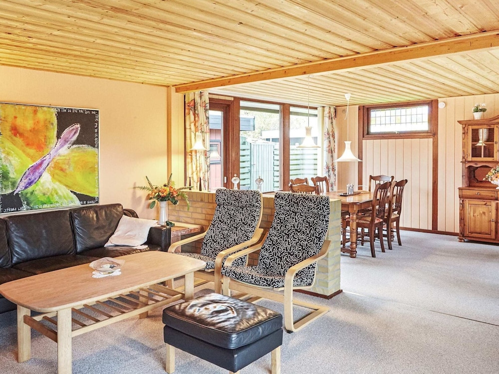 6 Person Holiday Home in Store Fuglede-by Traum view 2