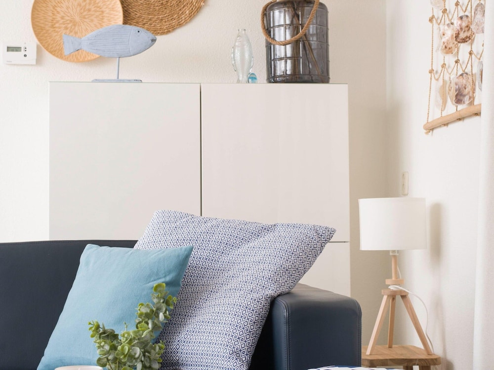 Apartment by the sea in Residence Juliana view 4