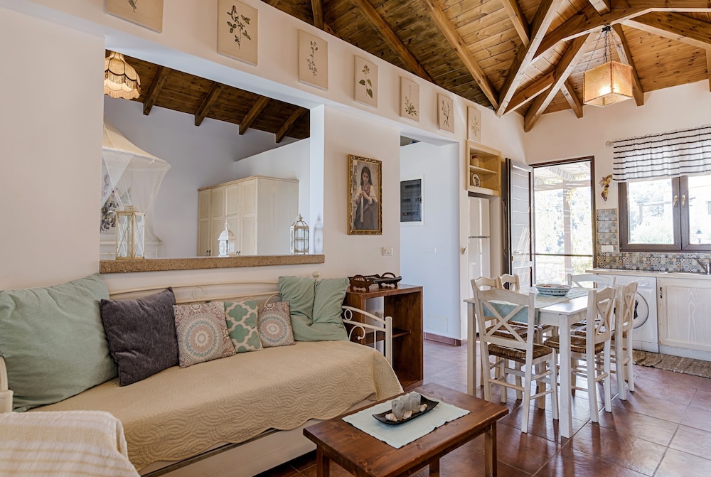 Salakos Villas