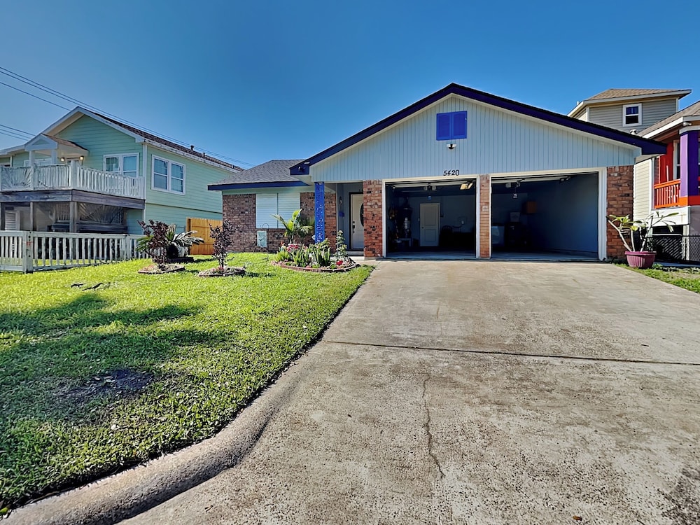 Fish and Enjoy Galveston by Ryson Vacation Rentals
