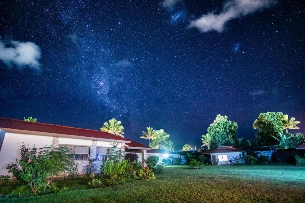 Maru Lodge