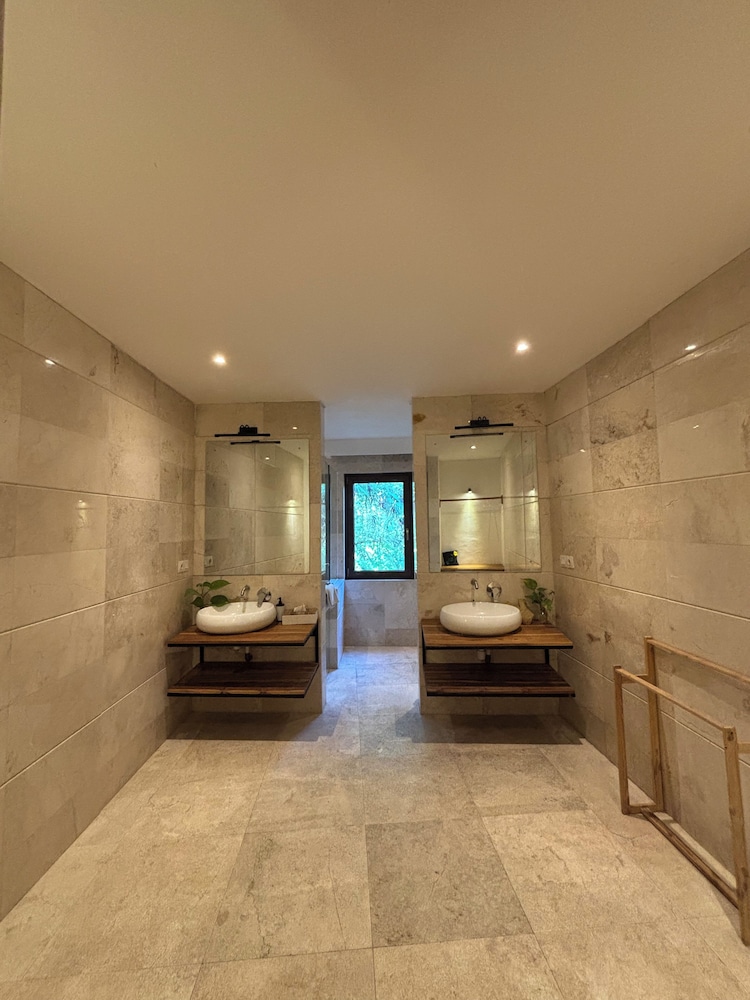 Puri Ratu Jimbaran Villa By Betterplace