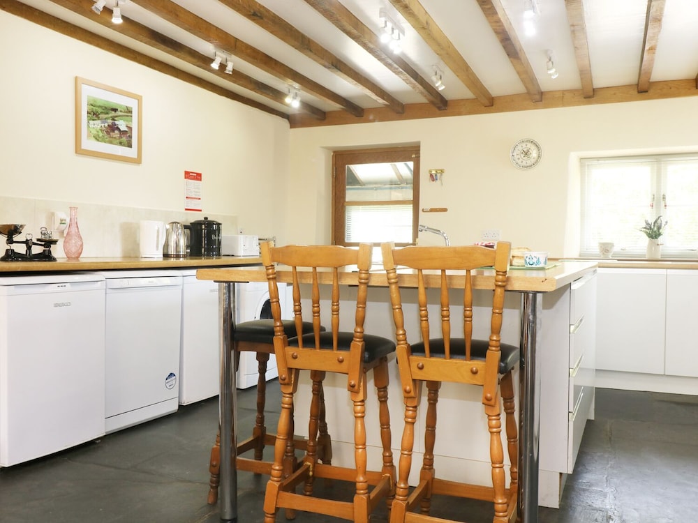 Holsworthy Vacations - Eastcott Farmhouse - Property Image 12