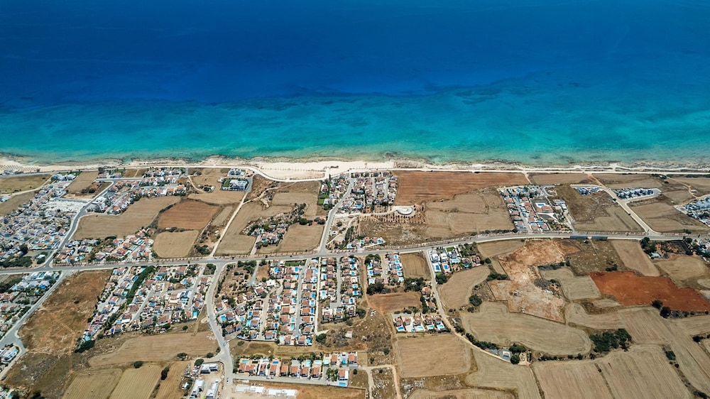 La Casa De Louie in Ayia Napa
