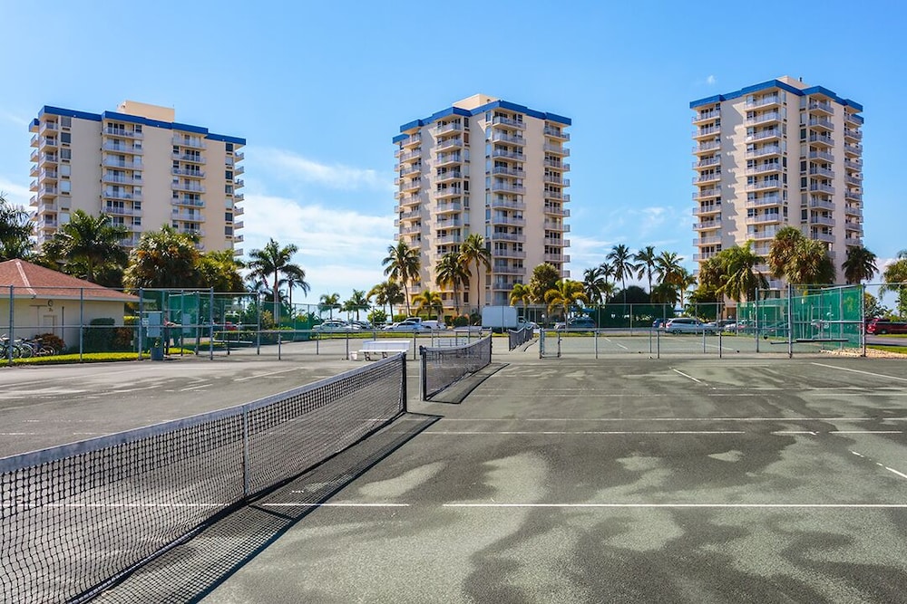 Estero Beach & Tennis 805A by Distinctive Beach Rentals