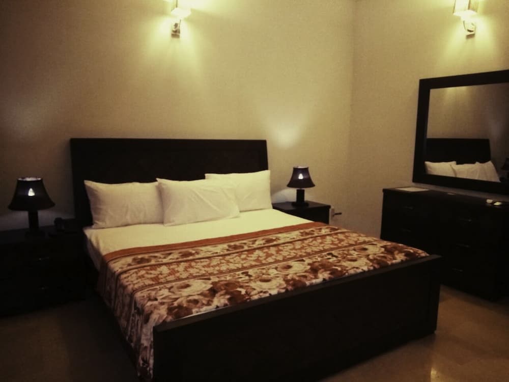 Royal Galaxy Guest House view 5