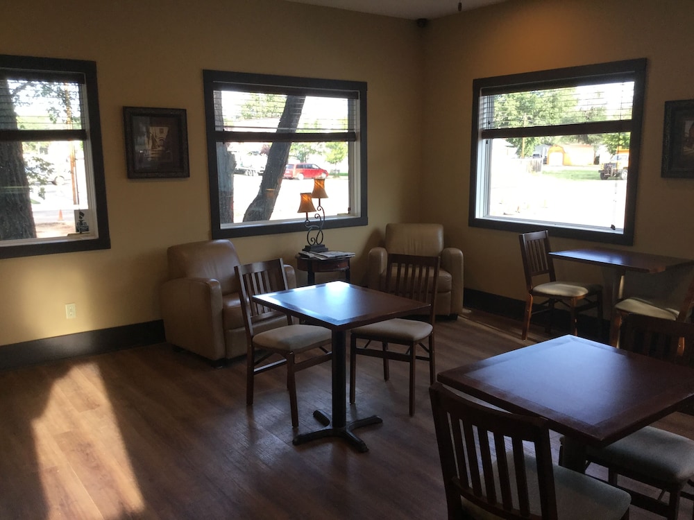 Sagebrush Inn and Suites