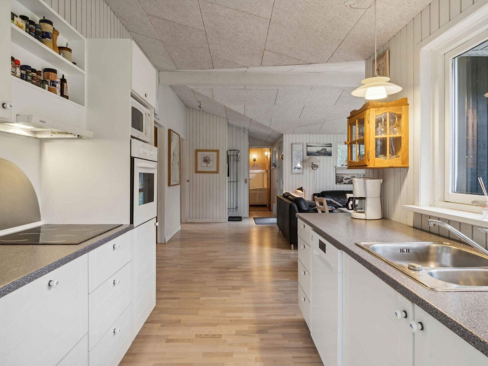 5 Star Holiday Home in Roslev