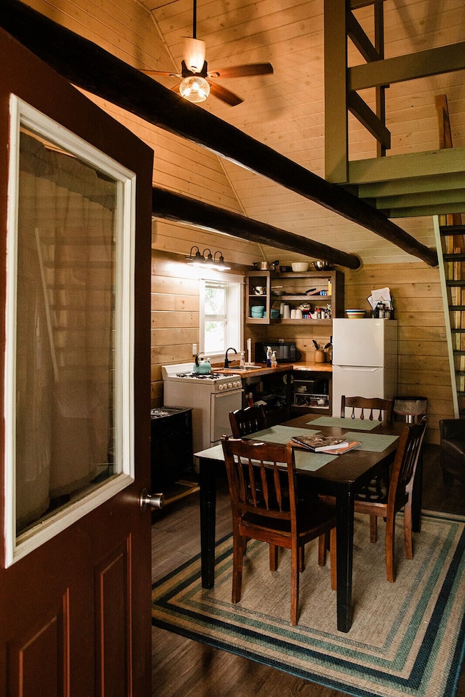 Portage Lakeside Cabins
